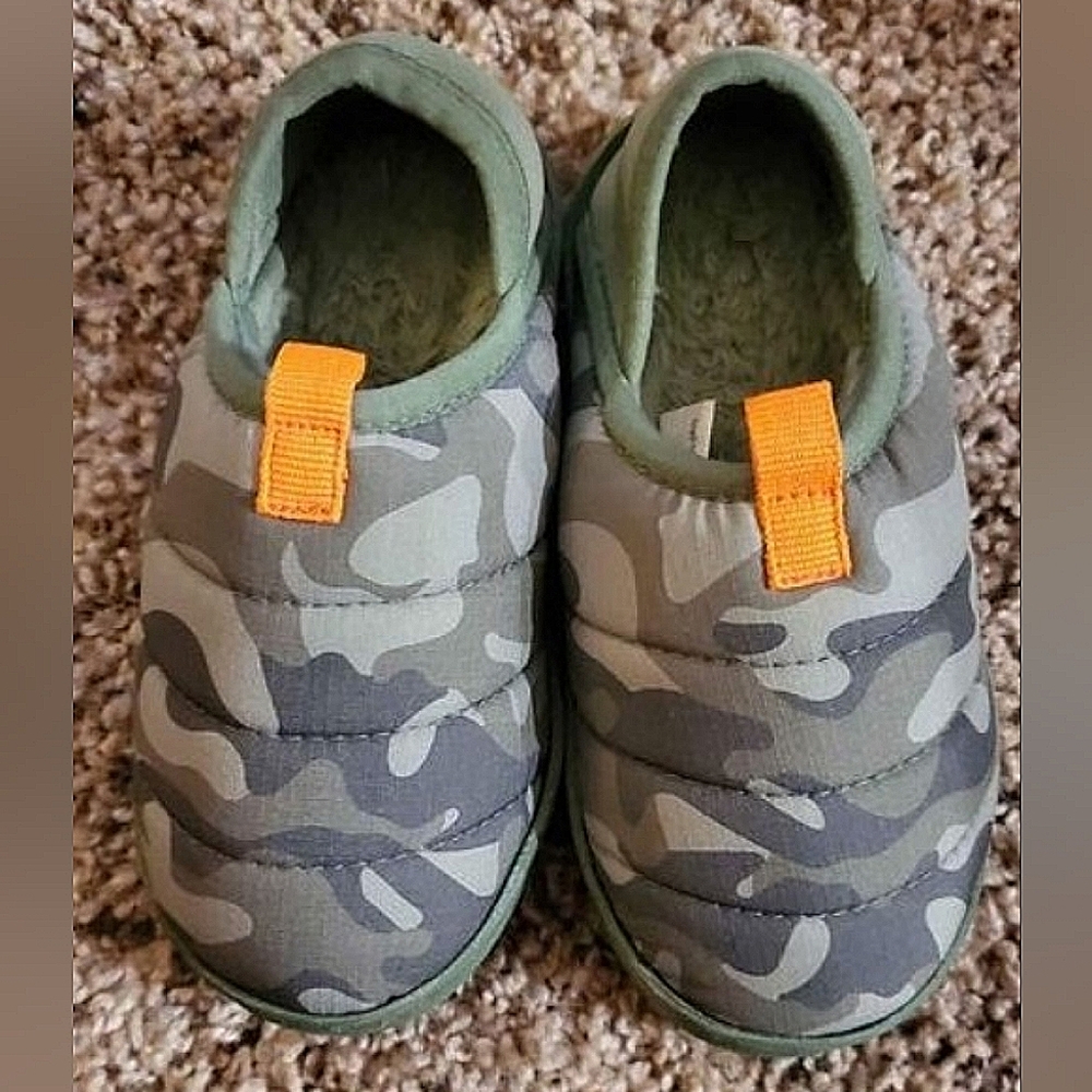 Toddler Camo House Slipers, Size 7/8